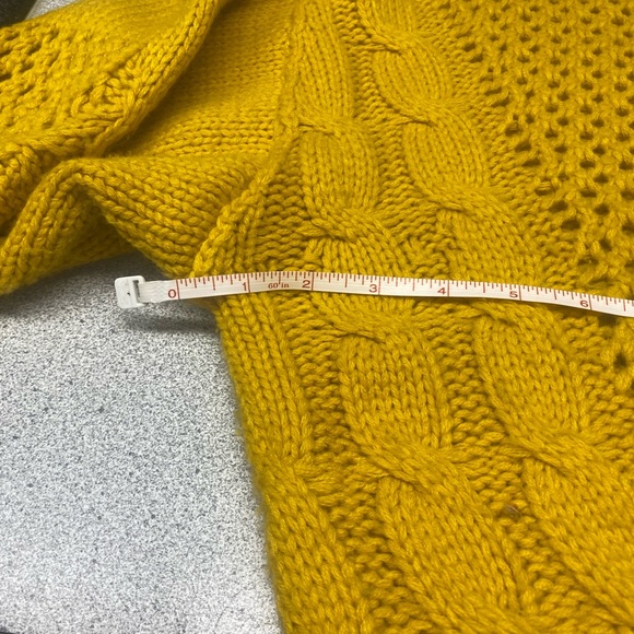 Ebby And I Gold Knitted Sweater L - Picture 6 of 9